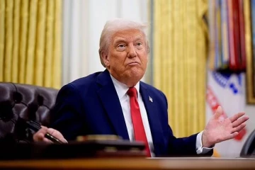 ட்ரம்பின் வரி யுத்தம்... ஒவ்வொரு அமெரிக்க குடும்பமும் எதிர்கொள்ளவிருக்கும் பொருளாதார நெருக்கடி