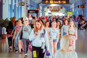 நாட்டிற்கு வருகை தரும் சுற்றுலா பயணிகளின் எண்ணிக்கை அதிகரிப்பு