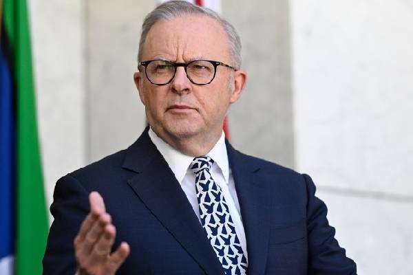 ஜனவரி 1 முதல் மின்சாரம், சுங்க வரி, Centrelink ஆகியவற்றில் ஏற்படவிருக்கும் பெரிய மாற்றங்கள் | Big Changes To Energy Tolls Childcare