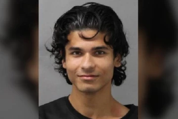 ரொறன்ரோ பொலிசாரிடம் வசமாக சிக்கிய இந்திய வம்சாவளி இளைஞர்