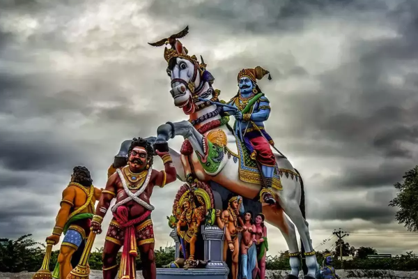 கஷ்டங்கள் விலக ஆடி மாதம் முடியும் முன் செய்யவேண்டிய முக்கியமான வழிபாடு | Aadi Matham Kuladeiva Valipaadu