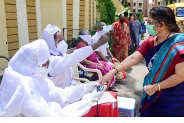 கேரளாவில் வேகமெடுக்கும் கொரோனா..ஒரே நாளில் 37 ஆயிரத்துக்கும் அதிகமானோர் பாதிப்பு