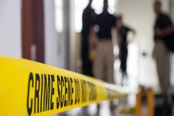 குலை நடுங்க வைக்கும் கொடூரம்..! பெற்றோரை கொலை செய்து உடலை சமைத்து சாப்பிட்ட மகன்