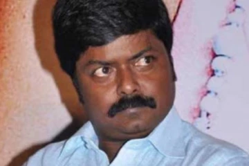 மறைந்த நடிகர் முரளியின் மனைவியை பார்த்துள்ளீர்களா! இதோ அழகிய ஜோடியின் புகைப்படம்