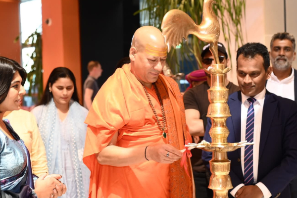 அயோத்தி ஆலய மதக் குழுவினர் இலங்கை வருகை | Ayodhya Temple Religious Delegation Visits Lanka