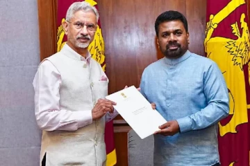 நாட்டை விட்டு புறப்பட்டார் அமைச்சர் எஸ்.ஜெய்சங்கர்