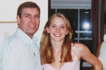 சமரசத்துக்கு வந்தது இங்கிலாந்து இளவரசர் அண்ட்ரூவுக்கு எதிரான வழக்கு!