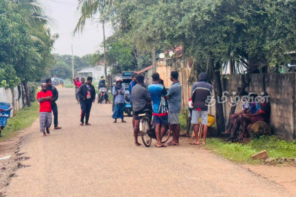 மன்னாரில் கடற்கரையோர பிரதேசங்களில் உள்வாங்கப்படும் கடல் நீர்! | Seawater Absorbed In Coastal Areas In Mannar மன்னாரில் கடற்கரையோர பிரதேசங்களில் உள்வாங்கப்படும் கடல் நீர்! | Seawater Absorbed In Coastal Areas In Mannar