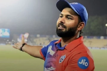 ரிஷப் பண்டின் ஒரு தவறான முடிவால் ஐபிஎல் தொடரிலிருந்து வெளியேறிய டெல்லி அணி - ரசிகர்கள் கோபம்