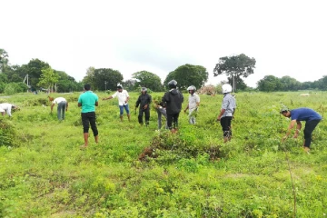 கிளிநொச்சி விவசாயிகளிடம் இருந்து பெருந்தொகை பணம் அறவீடு: விவசாயிகள் விசனம்