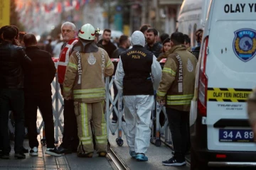 துருக்கியில் குண்டுவெடிப்பு! 6 பேர் பலி - மேலும் பலர் உயிரிழந்திருக்கலாமென தகவல் (video)