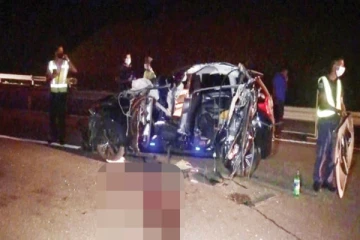 උපාධි ප‍්‍රදානෝත්සවය මළගමක් වූ දක්ෂිණ අධිවේගයේ බිහිසුණු සිදුවීම මෙන්න.(PHOTOS)