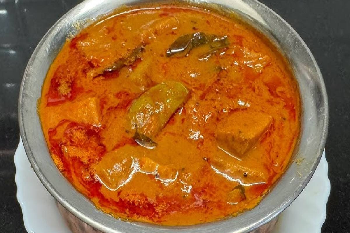 அஜீரணக் கோளாறுகளுக்கு தீர்வு கொடுக்கும் கருணை கிழங்கு குழம்பு! இப்படி செய்து பாருங்க | Amazing Health Benefits Karunai Kizhangu Curry அஜீரணக் கோளாறுகளுக்கு தீர்வு கொடுக்கும் கருணை கிழங்கு குழம்பு! இப்படி செய்து பாருங்க | Amazing Health Benefits Karunai Kizhangu Curry