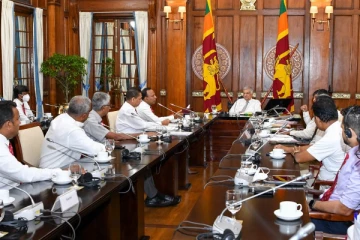සෞඛ්‍ය ක්ෂේත්‍රයේ ප්‍රතිපත්ති වහාම වෙනස් වියයුතුයි - ජනපති අවධාරණය කරයි