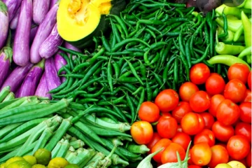 එළවළු මිල ඉහළට - ඒ අනුව නව මිල ගණන් දැනගැනීමට මෙතනින් පිවිසෙන්න..