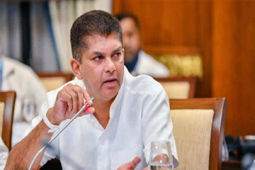 அமைச்சர் லொஹான் ரத்வத்தையை தண்டிக்கும் பொறுப்பு ஜனாதிபதியிடம் கோட்டாவிடம்