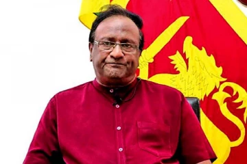 පෞද්ගලිකත්වය උල්ලංඝනය කරමින් සංස්කරණය කළ CCTV දර්ශන මුදාහැරීමට එරෙහිව සරත් වීරසේකරගෙන් කිංස්බරි හෝටලයට එන්තරවාසියක්