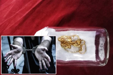 பெண்ணின் கழுத்தில் இருந்து தங்க சங்கிலியை திருடிய இளைஞன் கைது