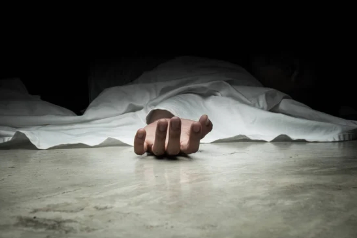 கடல் அலையில் சிக்கி வெளிநாட்டு சுற்றுலாப் பயணி பலி | Tunisian Tourist Died Swept Away While Surfing கடல் அலையில் சிக்கி வெளிநாட்டு சுற்றுலாப் பயணி பலி | Tunisian Tourist Died Swept Away While Surfing