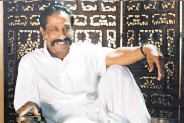 பெண் வேடத்தில் சூப்பராக இருக்கும் நடிகர் சிவாஜி கணேசன் - யாரும் கண்டிராத அரிய புகைப்படம்!