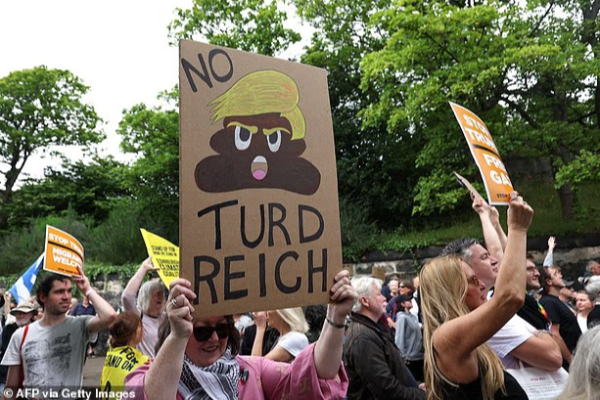 protest against trump in scotland