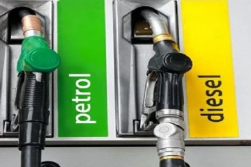 වහාම ක්‍රියාත්මක වන පරිදි අඩු කළ තෙල් මිල 3%කින් ඉහලට - නව අගයන් මෙන්න