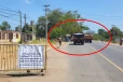 கிளிநொச்சியில் பொலிஸாருக்கு லஞ்சம் வழங்கி மணல் கொள்ளை!