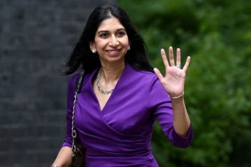 சர்வதேச மாணவர்கள் தொடர்பில் கருத்து வெளியிட்டு சர்ச்சையில் சிக்கிய பிரித்தானிய உள்துறை மந்திரி