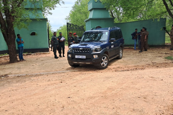 முத்தையன்கட்டு இளைஞரை படையினர் தாக்கவில்லை; முழு பூசணிக்காயை சோற்றில் மறைக்கும் இராணுவ பேச்சாளர் | Soldiers Did Not Attack Muthaiankattu Kapilraj