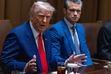 ஒவ்வொருவருக்கும் தலா 10,000 டொலர்... தீவு நாடொன்றை சொந்தமாக்க ட்ரம்பின் புதிய திட்டம்