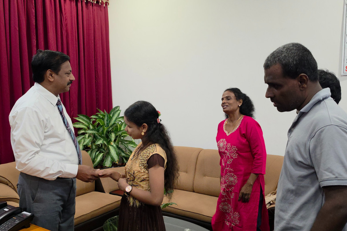 தேசியப் பாடல் போட்டி ஸ்வர மஞ்சரி - 2026 இறுதிப் போட்டியில் யாழ்ப்பாணத்தைச் சேர்ந்த இருவர்! | National Song Competition Swara Manjari 2026 தேசியப் பாடல் போட்டி ஸ்வர மஞ்சரி - 2026 இறுதிப் போட்டியில் யாழ்ப்பாணத்தைச் சேர்ந்த இருவர்! | National Song Competition Swara Manjari 2026