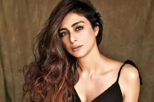 52 வயதில் அஜித் பட நடிகைக்கு அடித்த அதிர்ஷ்டம்.. அப்படி என்ன நடந்தது தெரியுமா | Tabu To Act In Hollywood Web Series