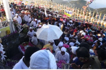 சிவனொளிபாதமலை யாத்திரைக்கு சென்ற வயோதிபர் மரணம்