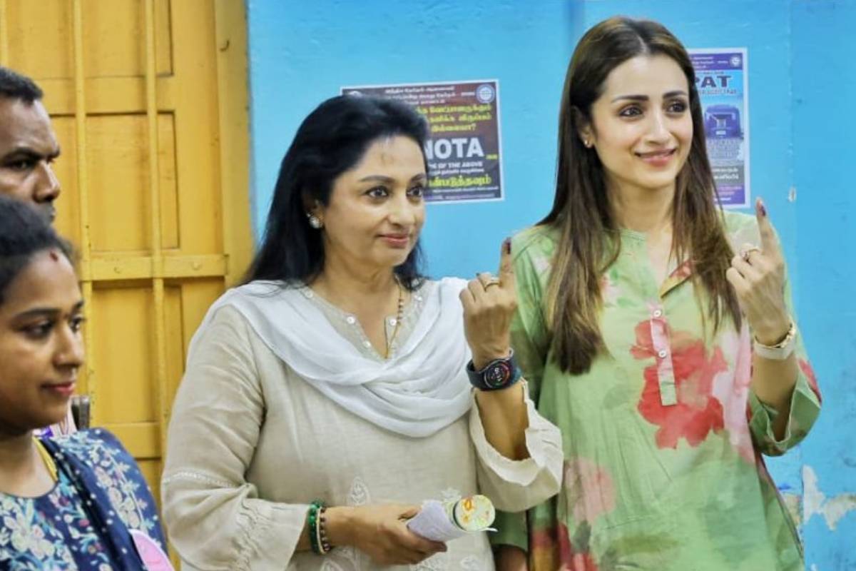 பிராமண பெண் திரிஷா காரில் சிலுவை!! விமர்சித்தவர்களுக்கு ஏன் இருக்கக்கூடாது என்று விளாசிய ரசிகர்கள்.. | Man Questions Trisha Krishnan Over The Use Cross