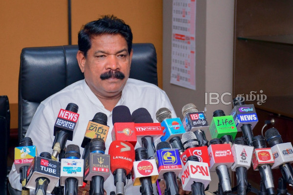 மாவீரர்களை தமிழ் மக்கள் நினைவேந்த தடை...! அமைச்சர் சந்திரசேகரின் அறிவிப்பு | Maaveerar Naal 2025 Sl Govt Message மாவீரர்களை தமிழ் மக்கள் நினைவேந்த தடை...! அமைச்சர் சந்திரசேகரின் அறிவிப்பு | Maaveerar Naal 2025 Sl Govt Message