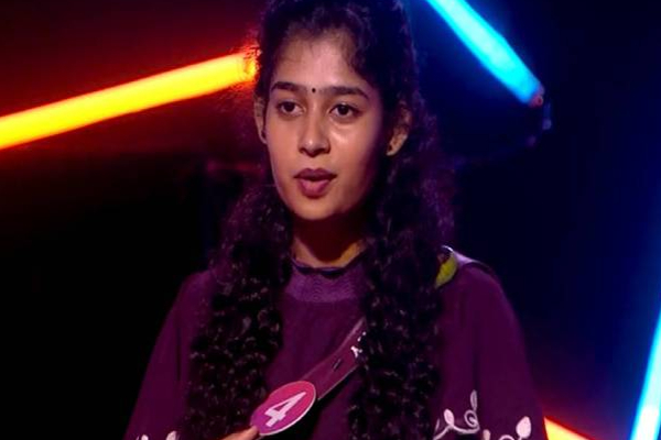 இலங்கை பெண் ஜனனியின் வீட்டை பார்த்திருக்கீங்களா? வைரலாகும் புகைப்படம் | Bigg Boss Sri Lankan Girl Janany House Viral Photo