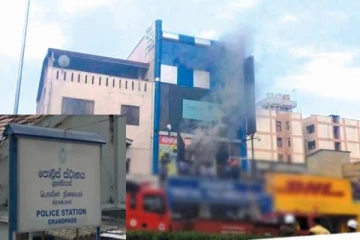 கிராண்ட்பாஸில் ஏற்பட்ட திடீர் தீ விபத்து : காரணம் கண்டறியப்படவில்லை என காவல்துறையினர் அறிவிப்பு!