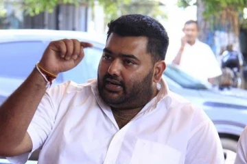 சாவகச்சேரி ஆதார வைத்தியசாலைக்கு தற்காலிக மின்பிறப்பாக்கியை பெற்றுத்தர தயார்: அங்கஜன் இராமநாதன்