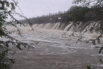 தப்போவ நீர்த்தேக்கத்தின் 18 வான் கதவுகள் திறப்பு