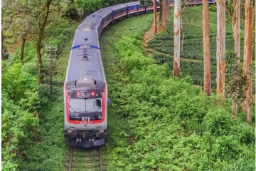 அலுவலக நேரத்தை பொறுத்தே மீண்டும் புகையிரத சேவை