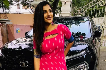 யாஷிகா வெளியிட்ட போட்டோ! திட்டி தீர்க்கும் நெட்டிசன்கள்