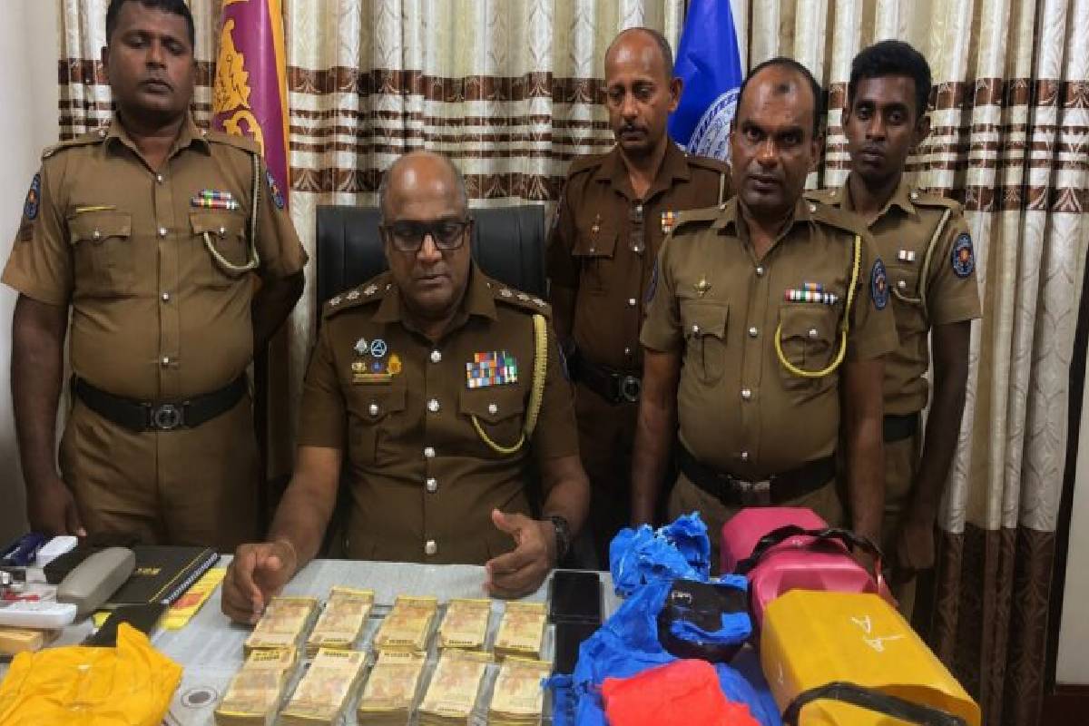 யாழில் சினிமா பாணியில் நடந்த கொள்ளை ; பொலிசாரை அதிர வைத்த இரு சிறுவர்கள் | Cinema Style Robbery In Jaffna Boys Shock Police