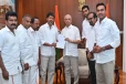 48 மணிநேர பேச்சுவார்த்தையின் அடுத்த நகர்வு! ஆளுநரை சந்தித்த த.வெ.க தலைவர் விஜய்