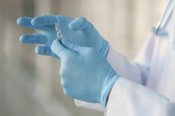 கனடாவில் அறிமுகம் செய்யப்பட்ட புதிய கொரோனா தடுப்பூசி!