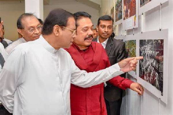 பொன்சேகாவிடமிருந்து காப்பாற்றுமாறு மைத்திரியிடம் கோரிய முக்கிய புள்ளி | Sarath Fonseka Mahinda Rajapaksa