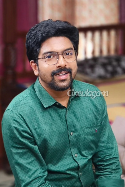 புதிய ஹீரோவிற்கு வழிவிடும் நேரம் இது, சிறகடிக்க ஆசை சீரியலில் இருந்து விலகுகிறாரா நடிகர் ஸ்ரீதேவா... அவரது பதிவு, ரசிகர்கள் ஷாக் | Is Srideva Quitting Siragadikka Aasai Serial