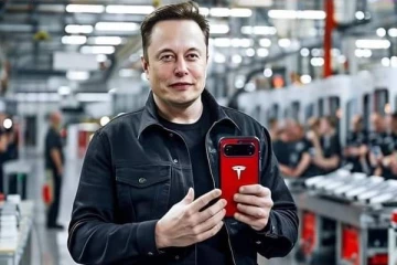 சூரிய சக்தியில் சார்ஜ் ஏறும் எலான் மஸ்க்கின் Tesla Pi ஸ்மார்ட்போன்: சிறப்பம்சங்கள் என்னென்ன?