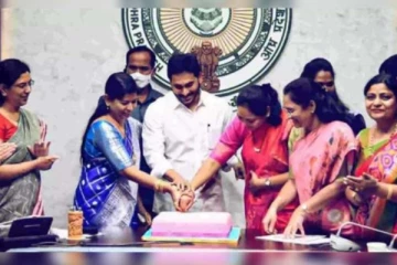 இலவச நாப்கின் - ஆந்திராவில் தொடங்கி வைத்தார் முதல்வர் ஜெகன்மோகன் ரெட்டி!