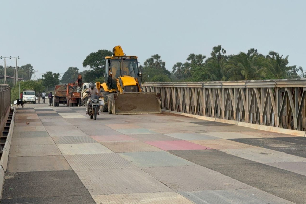 வழமைக்கு திரும்பிய நாயாறு பாலத்தின் ஊடான போக்குவரத்து | Nay Aru Bridge Reconstruction Traffic Is Normal