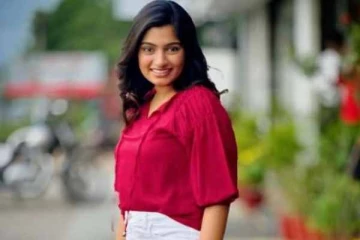 பிக்பாஸ் 7 நிகழ்ச்சி புகழ் சீரியல் நடிகை அர்ச்சனாவின் இன்ஸ்டா புகைப்படங்கள்